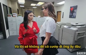 Lỡ chuyến tàu, thanh niên được cô đồng nghiệp mời về nhà "ngủ" một đêm